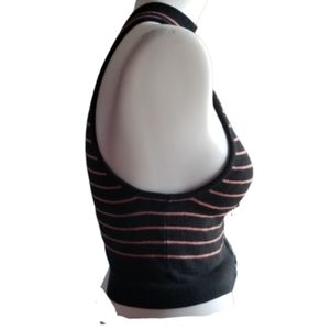 Small multicolored sweater material top